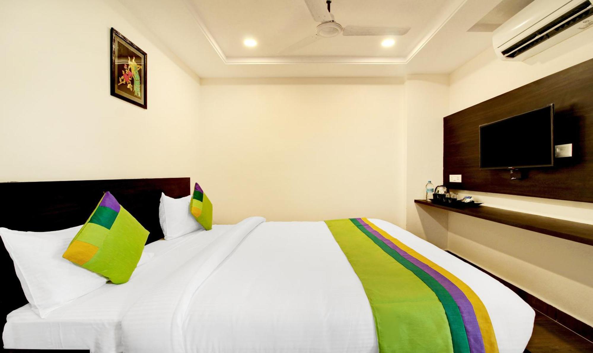 Treebo Trend Excella Hotel Visakhapatnam Buitenkant foto