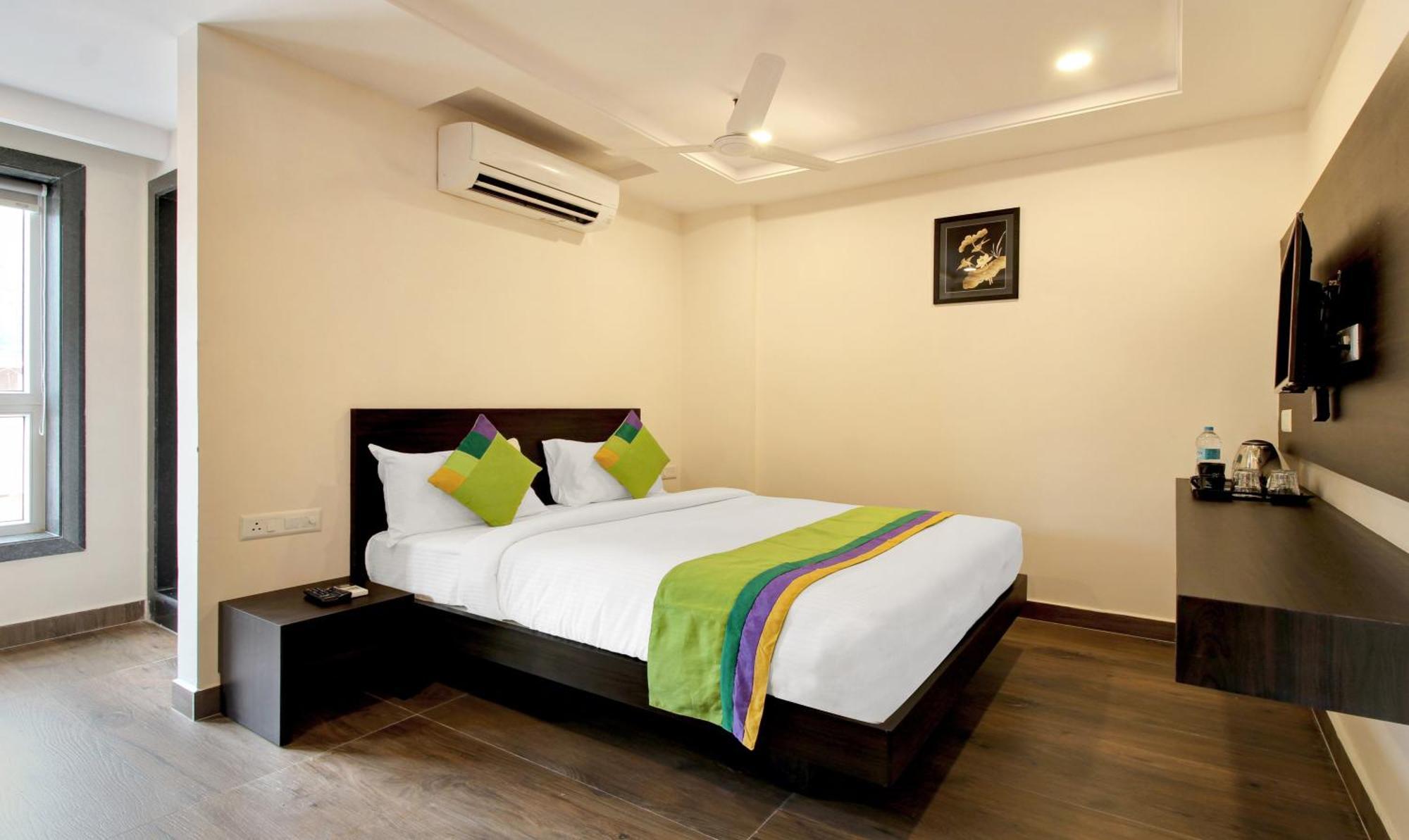 Treebo Trend Excella Hotel Visakhapatnam Buitenkant foto
