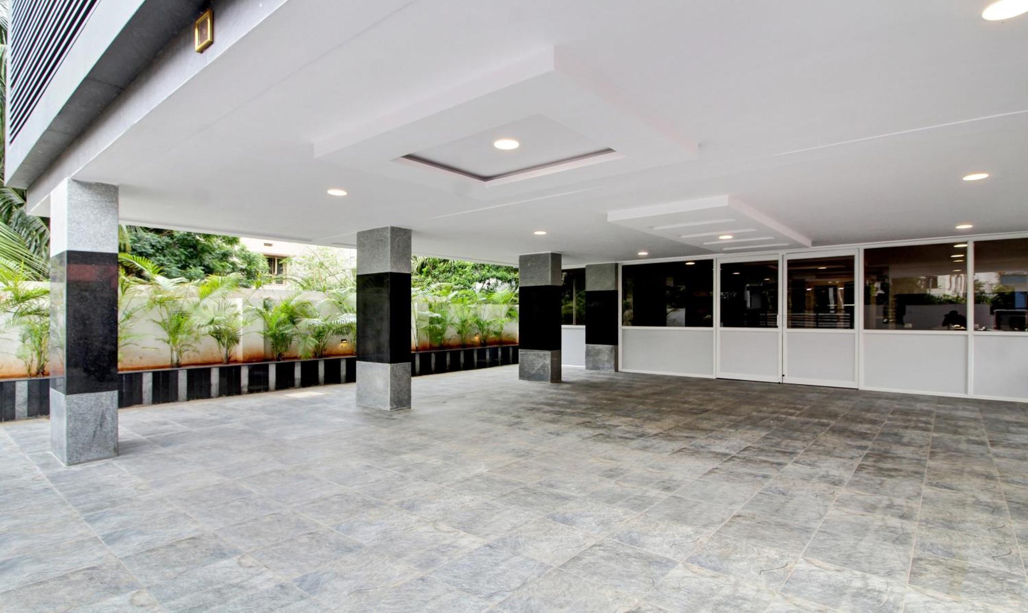 Treebo Trend Excella Hotel Visakhapatnam Buitenkant foto