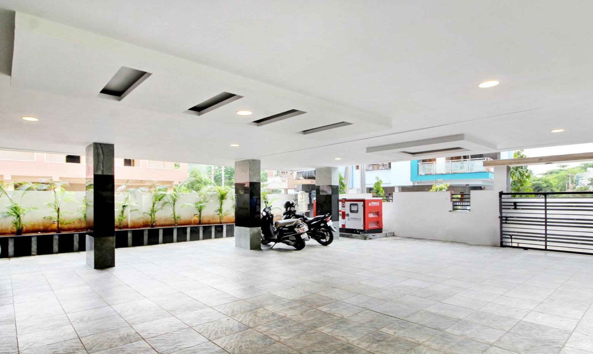 Treebo Trend Excella Hotel Visakhapatnam Buitenkant foto